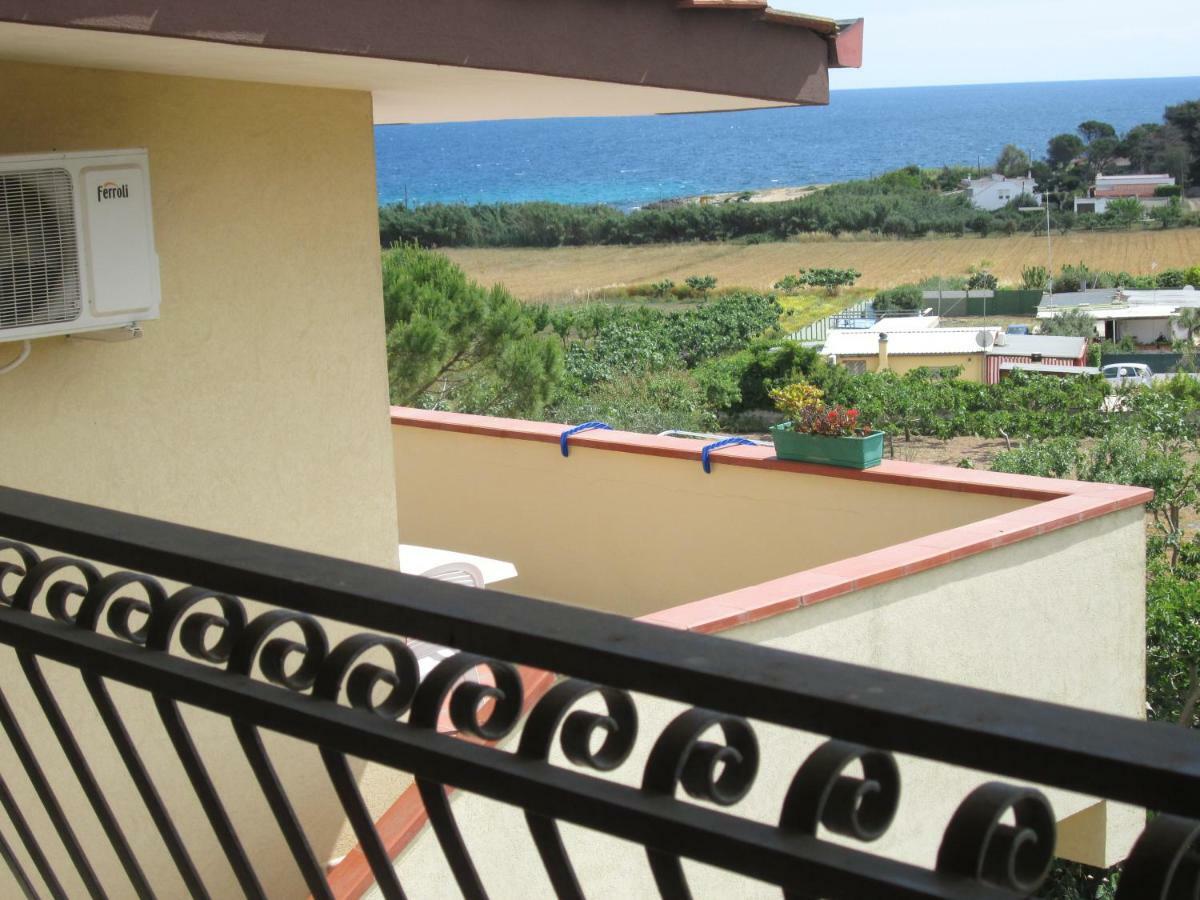 Appartamento BREATHTAKING VIEW OF Salento- Leporano Esterno foto